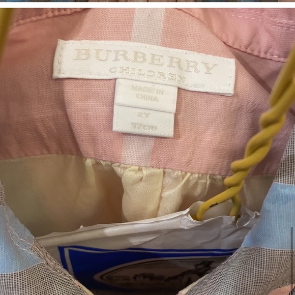 Burberry 2T toddler pink plaid shirt dress w/ short sleeves - Picture 2 of 4